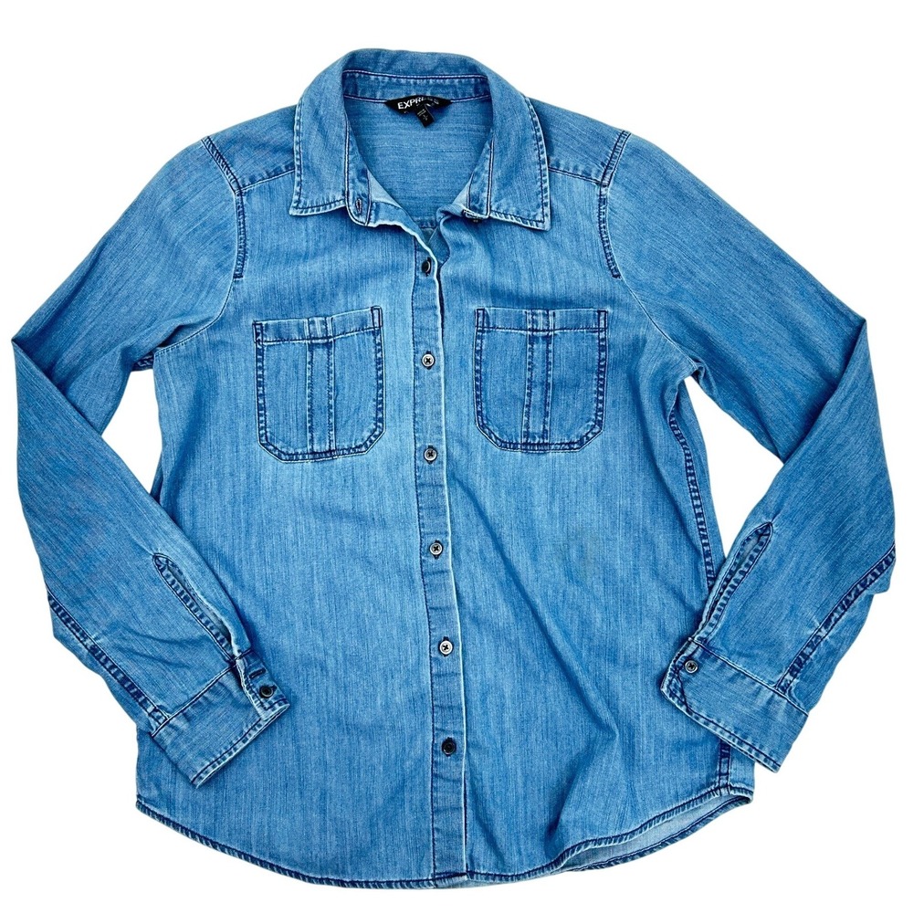 Express Womens Light Wash Denim Button Down Shirt Small Dual Pockets Cotton - Picture 2 of 8